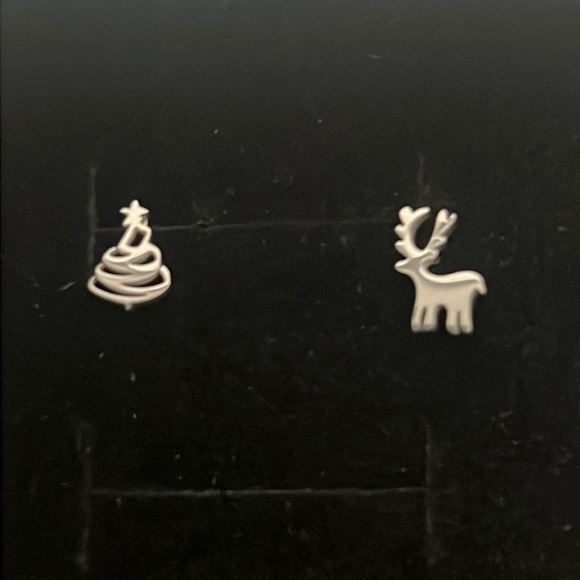 Accessories - NWT 2 for $5 CHRISTMAS TREE REINDEER STUD EARRINGS B22